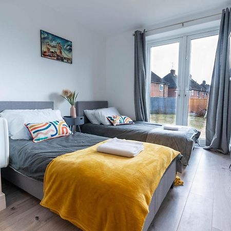 Flat 03 Studio Flat Near Aylesbury Station Free Parking מראה חיצוני תמונה