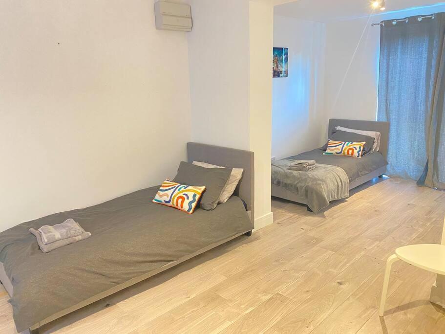 Flat 03 Studio Flat Near Aylesbury Station Free Parking מראה חיצוני תמונה